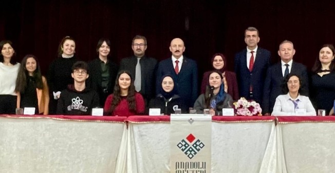 SABAHATTİN ALİ KIRKLARELİ'NDE GERÇEKLEŞTİRİLEN ANADOLU MEKTEBİ İL PANELİNDE ANLATILDI