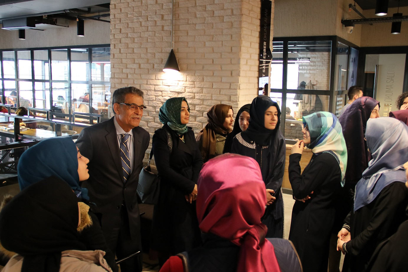 Liman Kitap Kafe