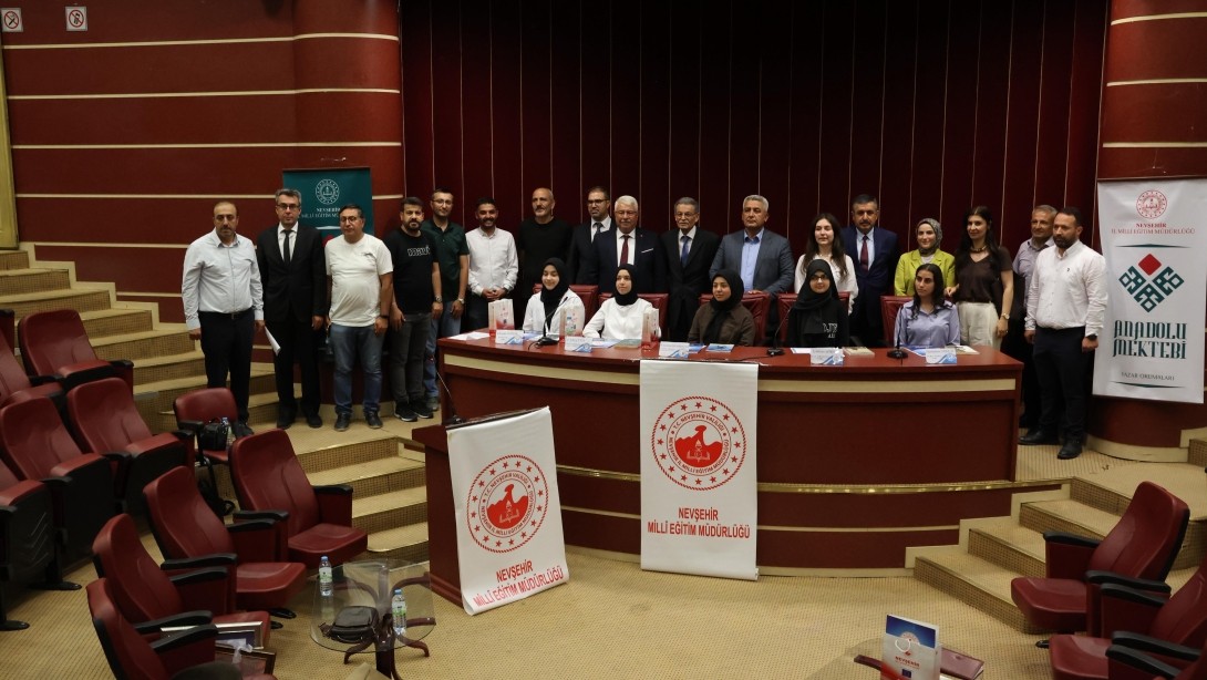 CENGİZ AYTMATOV NEVŞEHİR İL PANELİNDE ANLATILDI