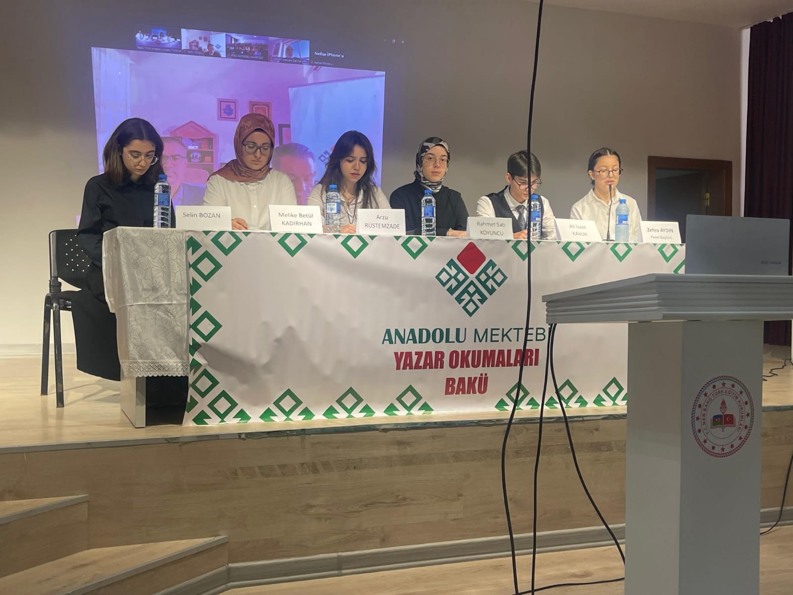 AZERBAYCAN BAKÜ-TÜRK ANADOLU LİSESİNDE KUTADGU BİLİG PANELİ