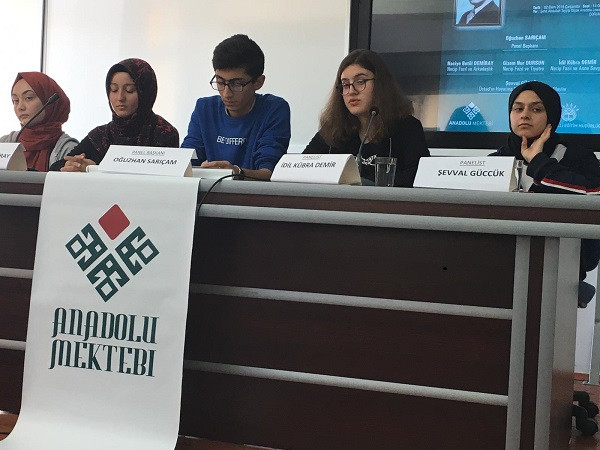 ÇORUM ANADOLU MEKTEBİNDEN NECİP FAZIL PANELİ 
