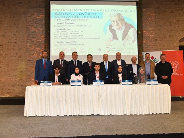 MAVERA OKUMALARI RASİM ÖZDENÖREN KONYA BÖLGE PROGRAMI