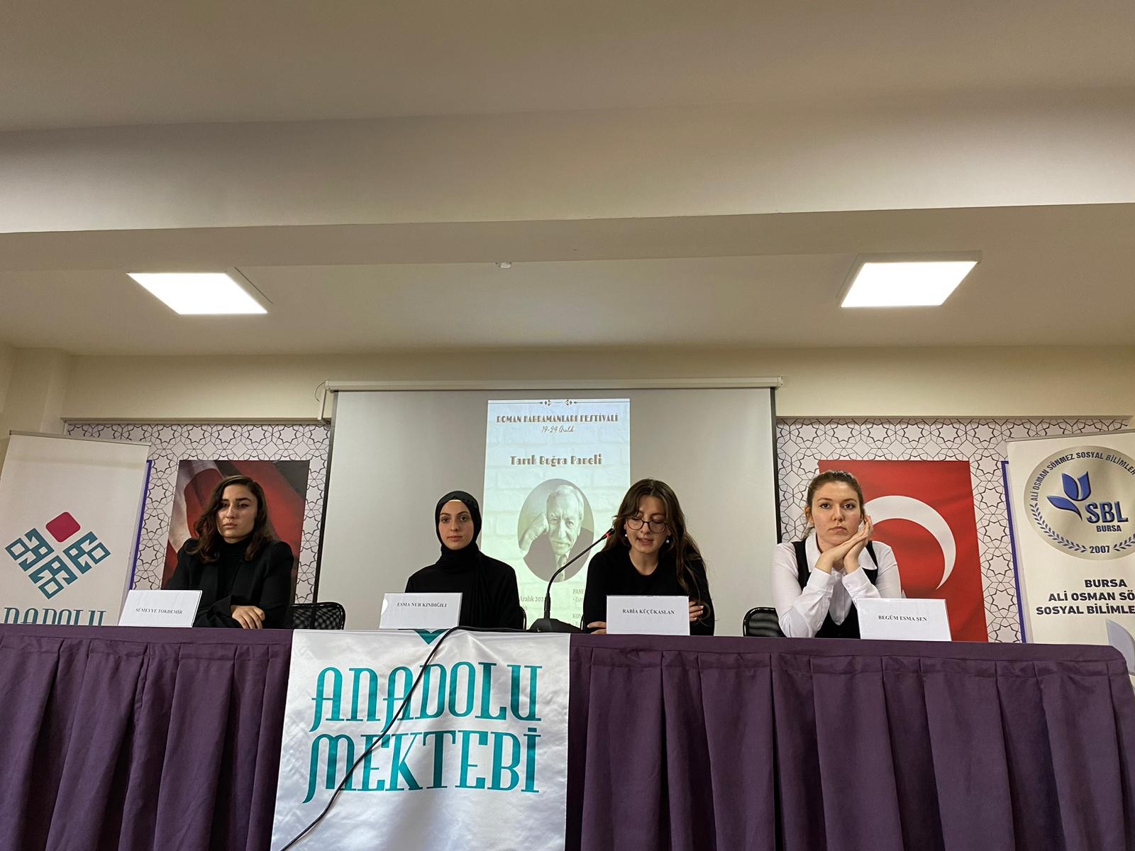 BURSA BTSO ALİ OSMAN SÖNMEZ SOSYAL BİLİMLER LİSESİNDE TARIK BUĞRA PANELİ