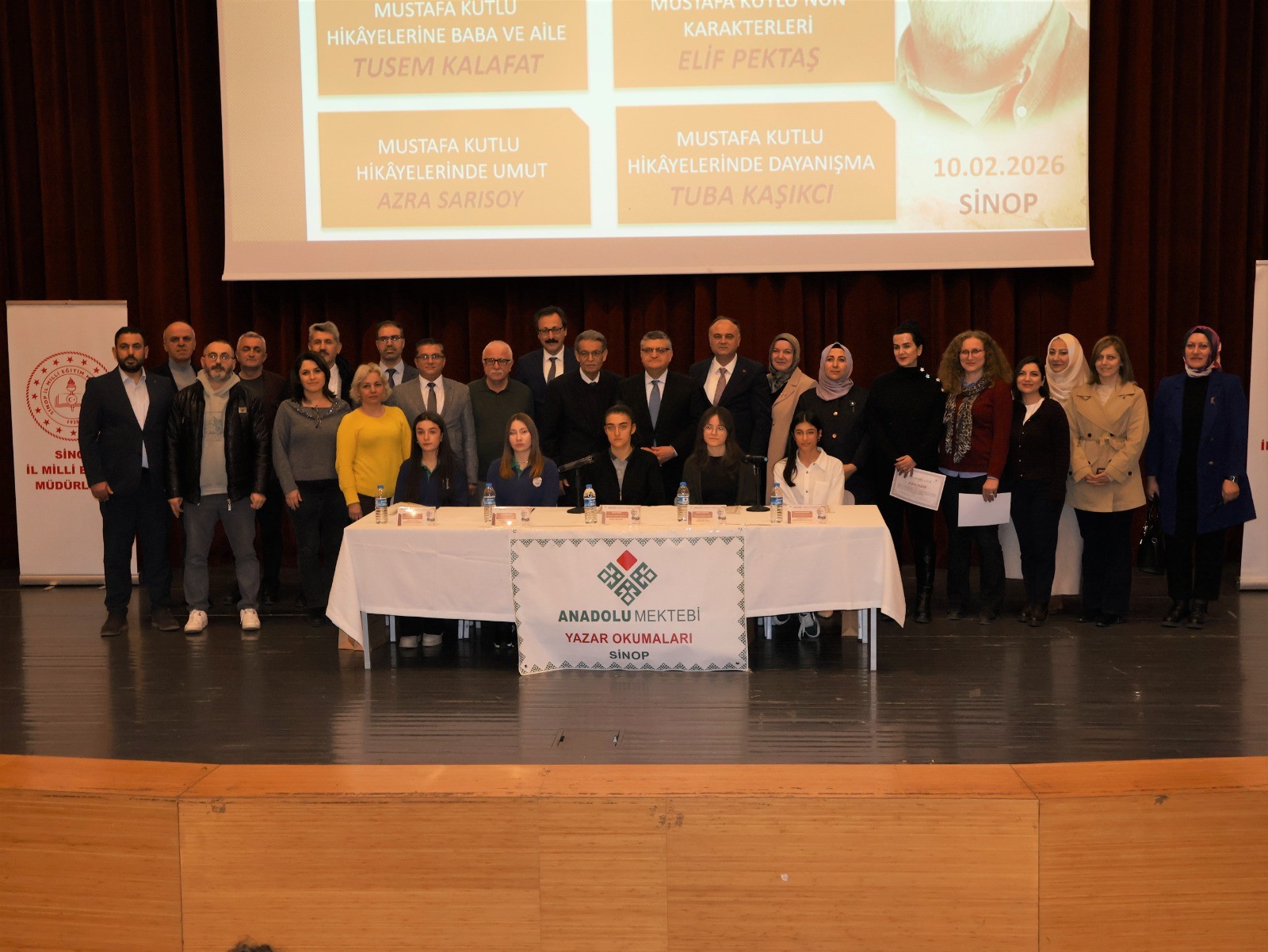 SİNOP’TA GENÇLER MUSTAFA KUTLU’YU KONUŞTU