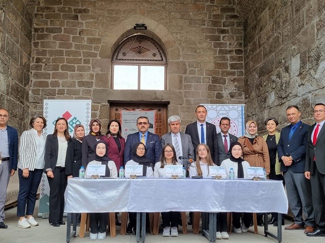 AKSARAY'DA SABAHATTİN ALİ PANELİ DÜZENLENDİ