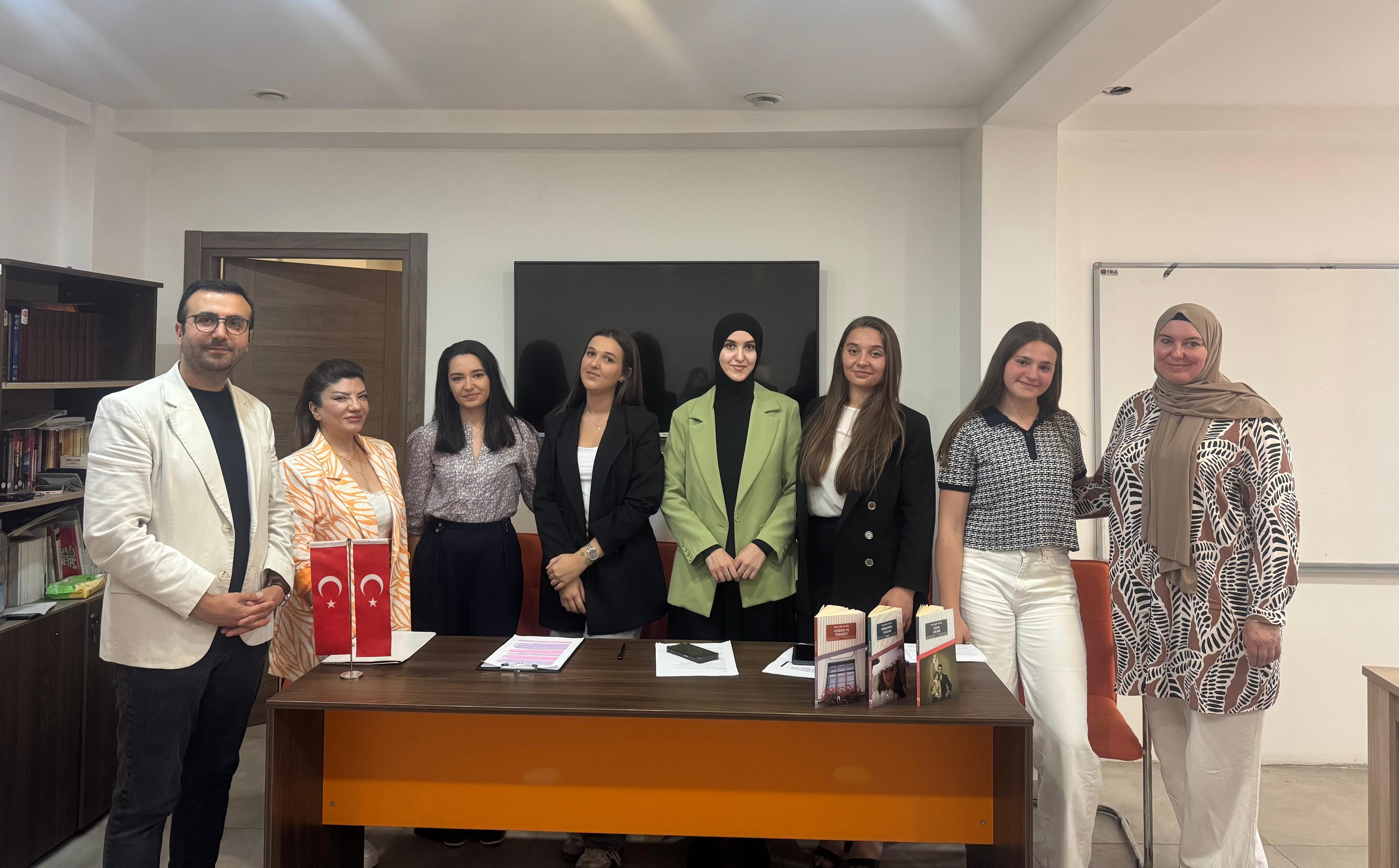 SIRBİSTAN NOVİ PAZAR'DA ANADOLU MEKTEBİ MUSTAFA KUTLU PANELİ YAPILDI