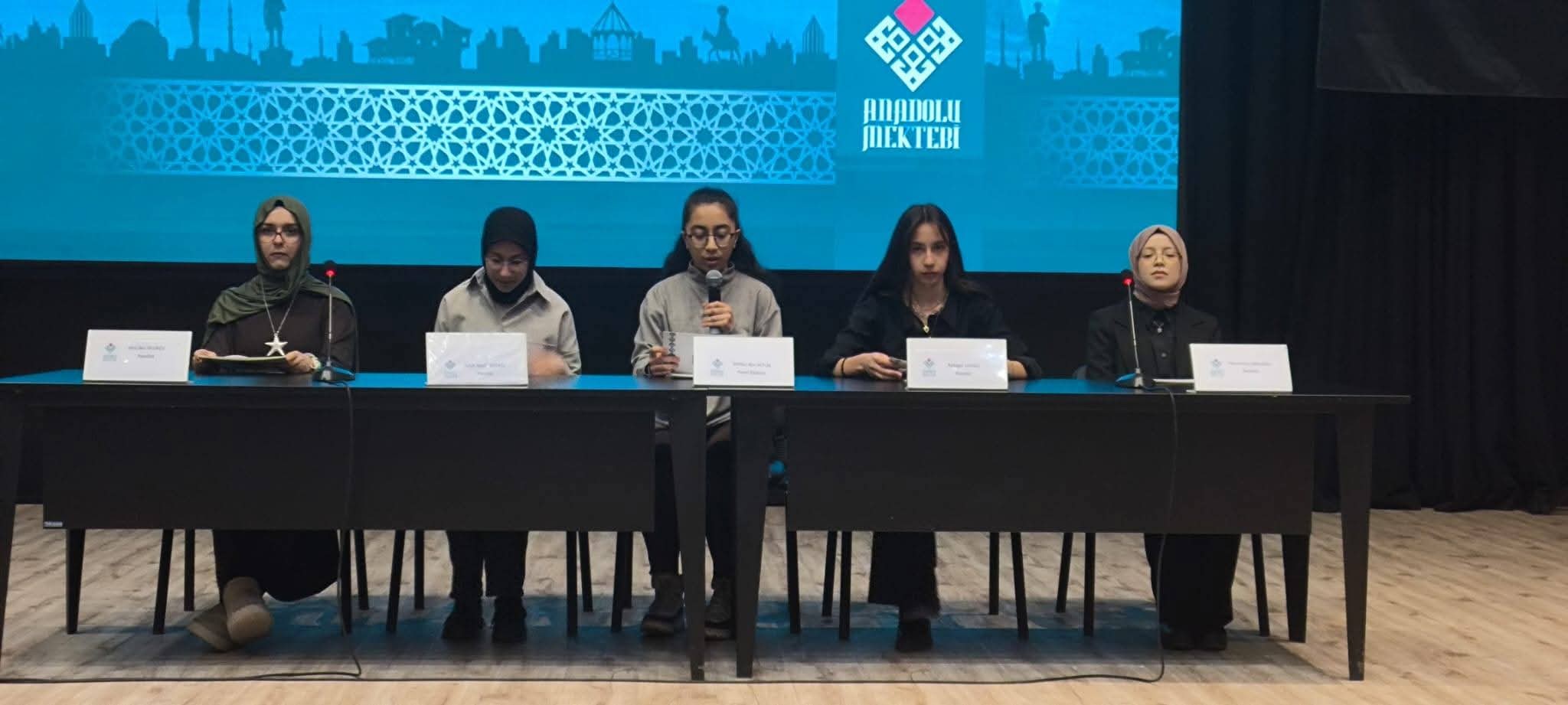 TARIK BUĞRA VEFATININ 32. YIL DÖNÜMÜNDE AKŞEHİR'DE ANILDI