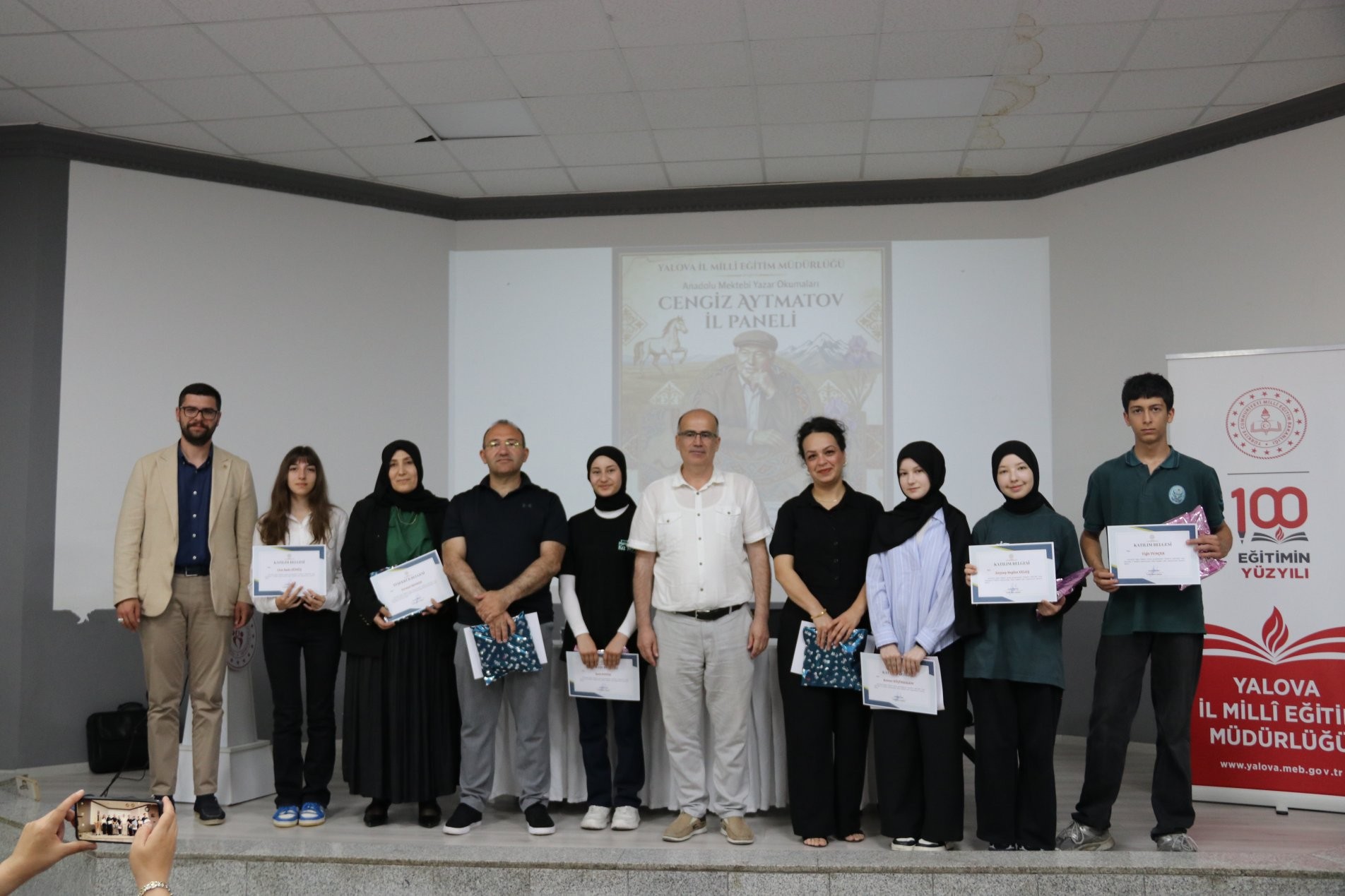 CENGİZ AYTMATOV YALOVA'DA ANLATILDI