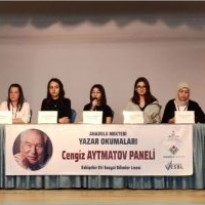 ESKİŞEHİR ETİ SOSYAL BİLİMLER LİSESİ MUSTAFA KUTLU VE CENGİZ AYTMATOV PANELLERİ YAPILDI